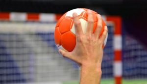 Логотип IHF та прапор Росії на тлі офіційного рішення Ради федерації від 15 липня 2026 року