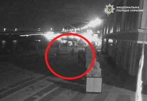 Затримання неповнолітніх нападників поліцією Києва та наслідки нападів на жінок