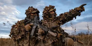 Бійці ССО під час наземної фази операції зі звільнення Андріївки-Клевцового, просування спецпризначенців та витіснення