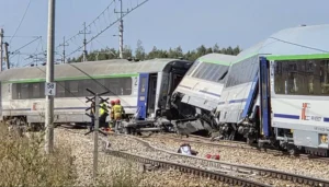 Місце зіткнення вантажівки з пасажирським потягом PKP Intercity у Мазовецькому воєводстві