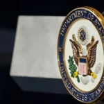 Прапор США як ілюстрація рішення Державного департаменту щодо можливого продажу озброєння Україні