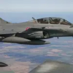 Винищувач Rafale на тлі неба — ілюстрація до повідомлення про початок навчання